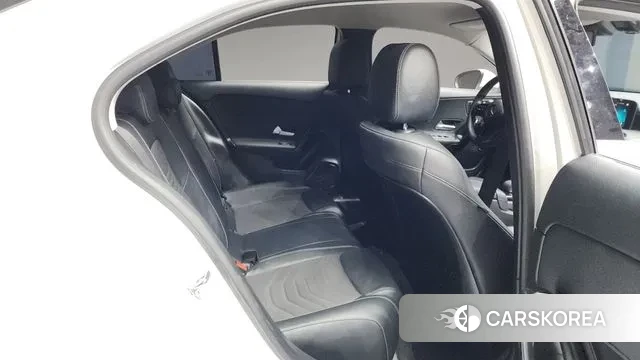 Mercedes-Benz A-Class W177 2020 Белый из Кореи, фото 3