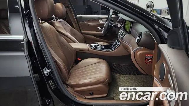 Mercedes-Benz E-Class W213 2019 Черный из Кореи, фото 3