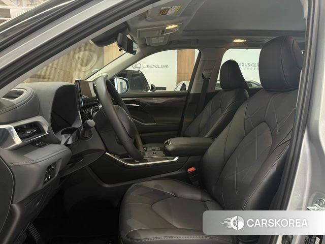 Toyota Highlander 4th Generation 2025 Серебряный из Кореи, фото 3