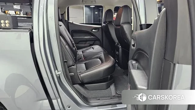 Chevrolet (GM Daewoo) Real New Colorado 2022 Серый из Кореи, фото 3