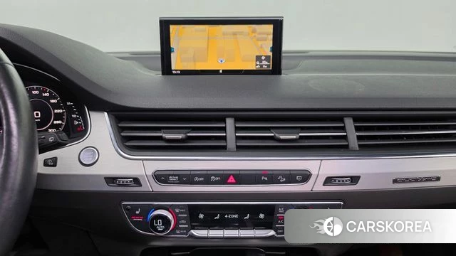 Audi Q7 (4M) 2019 Белый из Кореи, фото 3