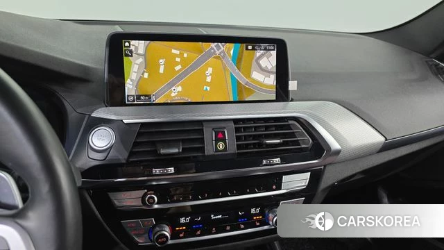 BMW X3 (G01) 2021 Черный из Кореи, фото 3