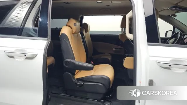 Kia Carnival 4th generation 2022 Белый из Кореи, фото 3