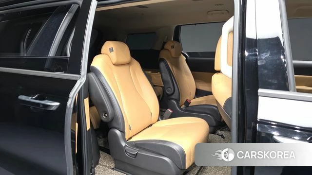 Kia Carnival 4th generation 2021 Черный из Кореи, фото 3