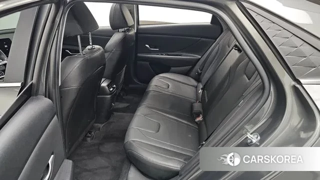 Hyundai The New Avante (CN7) 2023 Серый из Кореи, фото 3