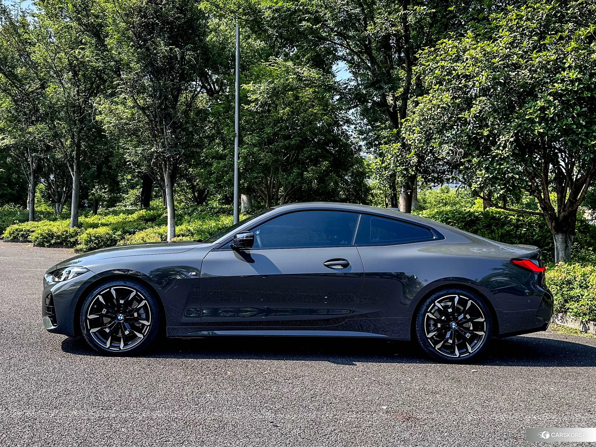 BMW 4 series 2024 Темно-серый из Китая, фото 3