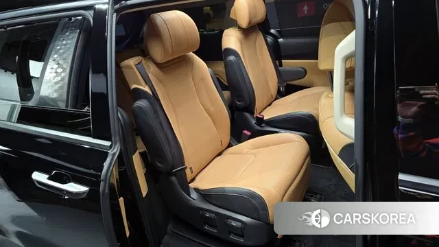 Kia Carnival 4th generation 2022 Черный из Кореи, фото 3