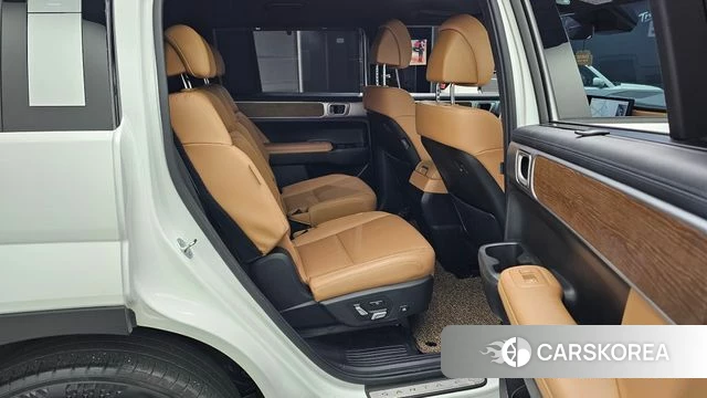 Hyundai Santa Fe (MX5) 2024 Белый из Кореи, фото 3