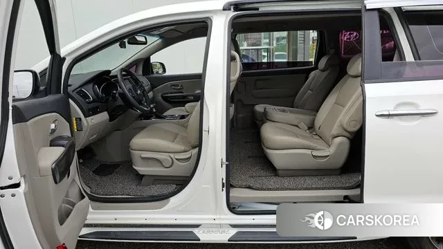 Kia The New Carnival 2019 Белый из Кореи, фото 3