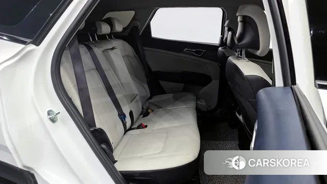 Kia Sportage 5th Generation 2022 Белый из Кореи, фото 3