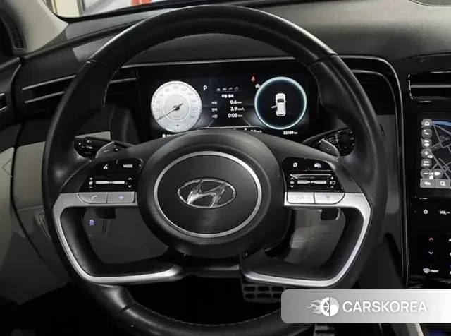 Hyundai Tucson (NX4) 2023 Серебристо-серый из Кореи, фото 3