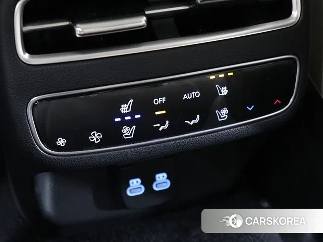 Genesis GV70 2024 Белый из Кореи, фото 3