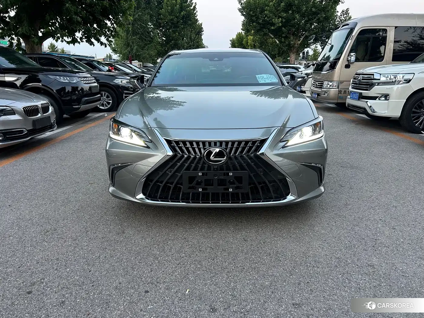 Lexus ES 2024 Silver/gray из Китая, фото 3
