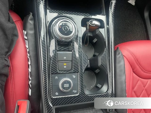 Ford Explorer 6th Generation 2022 Белый из Кореи, фото 3