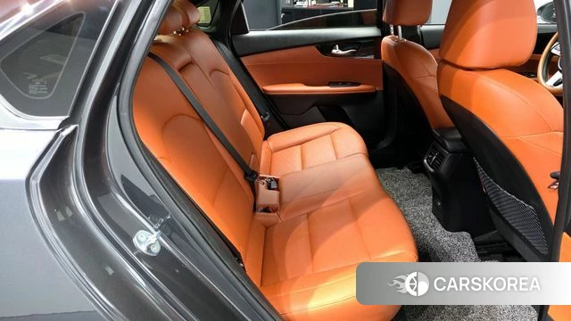 Kia The New K3 2nd generation 2022 Серый из Кореи, фото 3