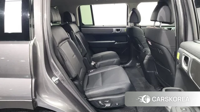 Hyundai Santa Fe (MX5) 2023 Серый из Кореи, фото 3