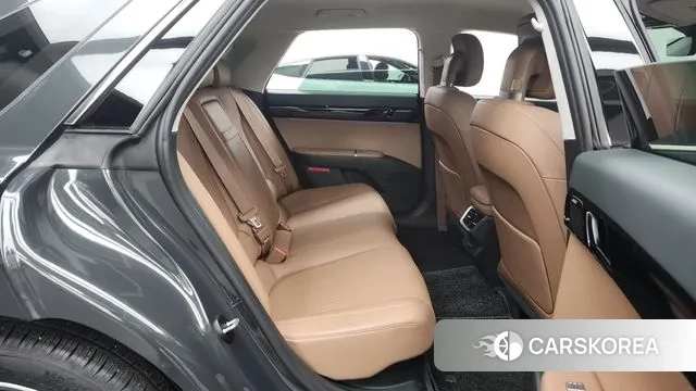 Hyundai Grandeur Hybrid (GN7) 2023 Зеленый из Кореи, фото 3