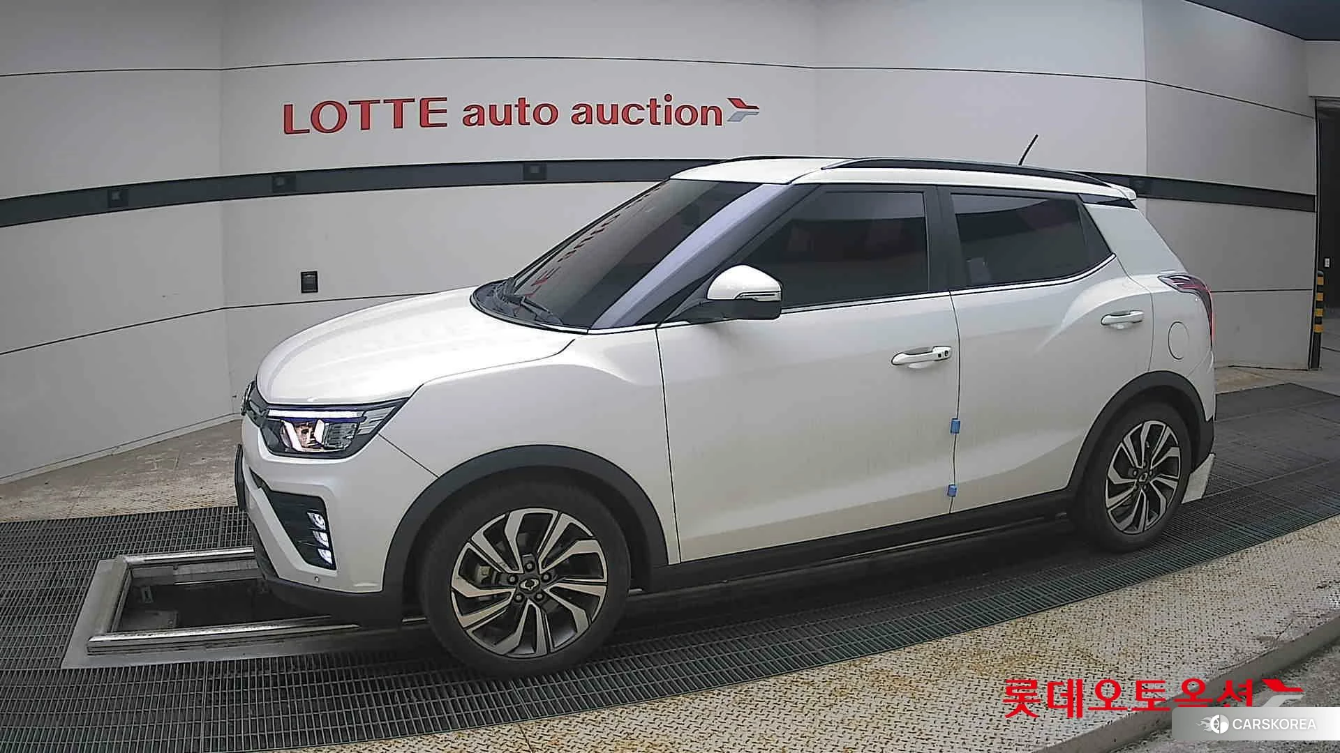 SsangYong Tivoli 2021 Grand White из Кореи, фото 3
