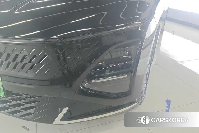 Wuling Automobile Wuling Starlight PHEV 2024 Черный из Китая, фото 3