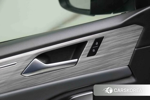 Volkswagen Sagitar 2022 Черный из Китая, фото 3