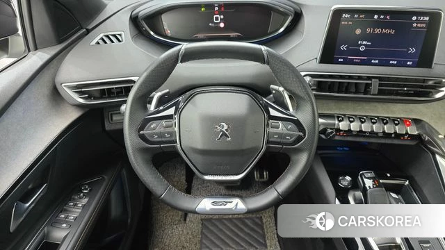 Peugeot 5008 second generation 2022 Белый из Кореи, фото 3