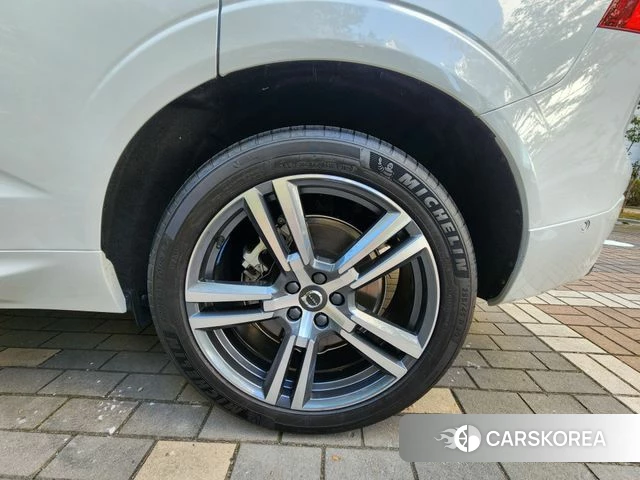 Volvo XC60 second Generation 2021 Белый из Кореи, фото 3