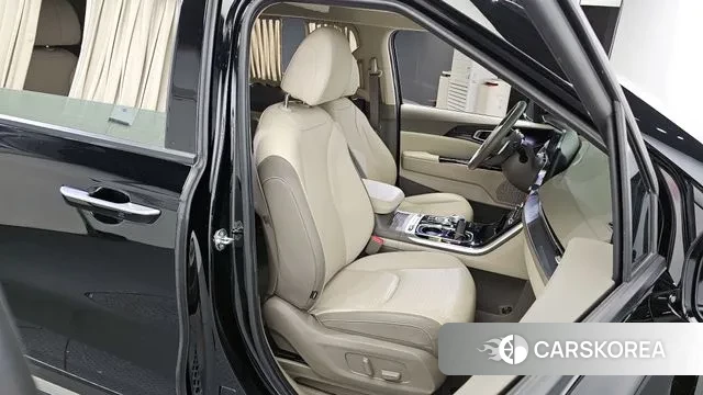 Kia Carnival 4th generation 2023 Черный из Кореи, фото 3