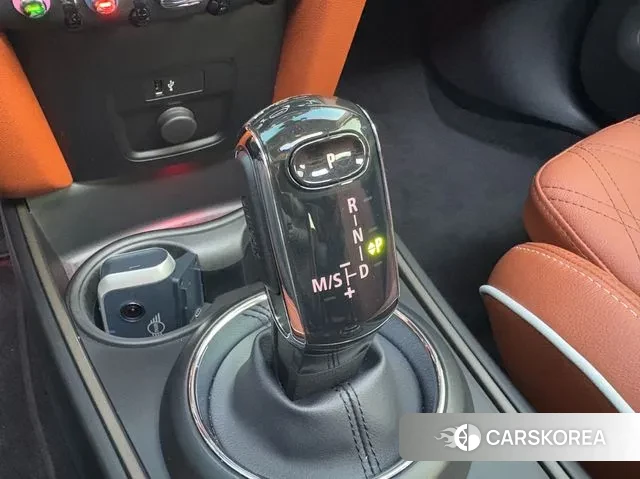 Mini Cooper S Countryman 2022 Светло-зеленый из Кореи, фото 3