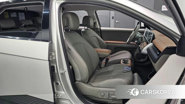 Hyundai Ionic 5 2021 Серебряный из Кореи, фото 3
