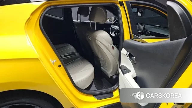 Hyundai Veloster (JS) 2018 Желтый из Кореи, фото 3