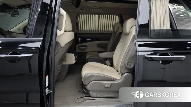 Kia Carnival 4th generation 2022 Черный из Кореи, фото 3