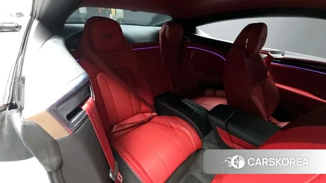 Bentley Continental GT 3rd Generation 2023 Белый из Кореи, фото 3