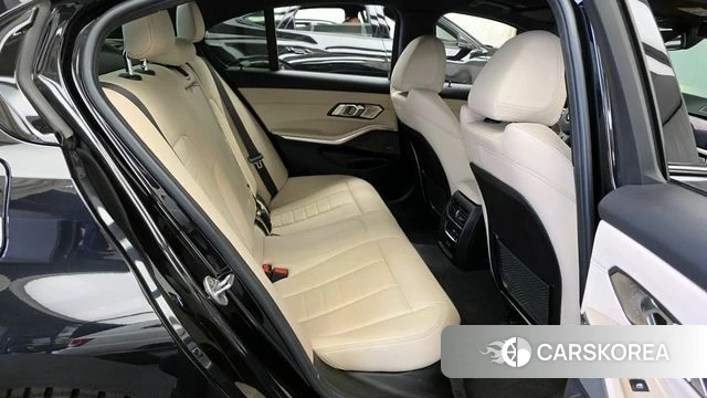BMW 3 Series (G20) 2020 Черный из Кореи, фото 3