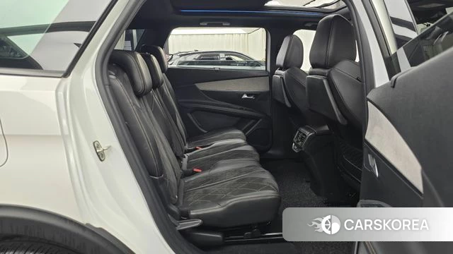 Peugeot 5008 second generation 2018 Белый из Кореи, фото 3