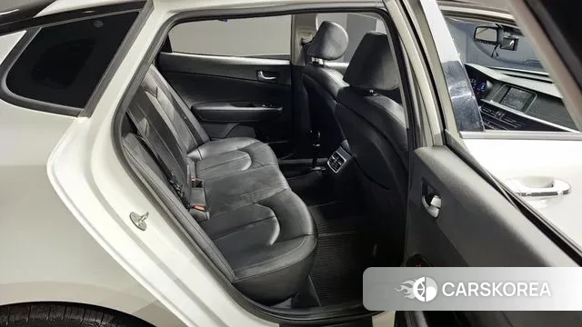 Kia The New K5 2nd generation 2018 Белый из Кореи, фото 3