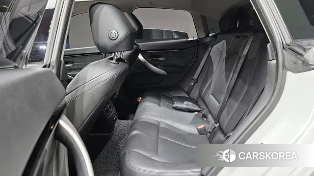 BMW 4 Series (F32) 2018 Белый из Кореи, фото 3