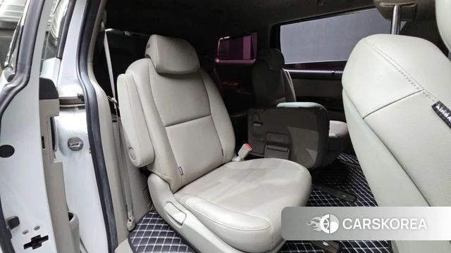 Kia The New Carnival 2018 Белый из Кореи, фото 3