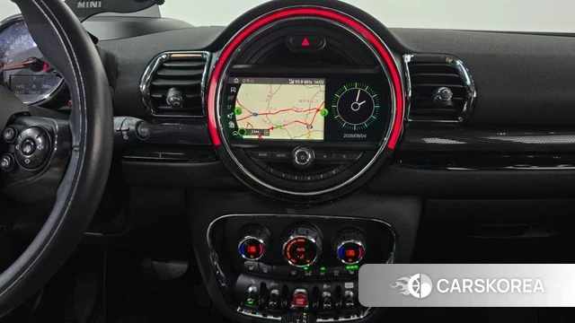Mini Cooper Clubman 2019 Темно-зеленый из Кореи, фото 3