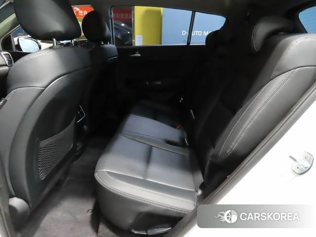 Kia Sportage 4th Generation 2018 Белый из Кореи, фото 3