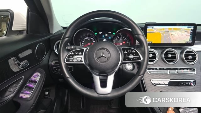 Mercedes-Benz C-Class W205 2018 Белый из Кореи, фото 3