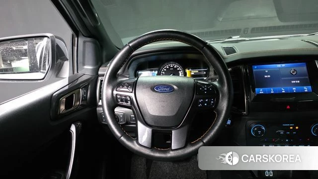 Ford Ranger 3rd Generation 2022 Белый из Кореи, фото 3
