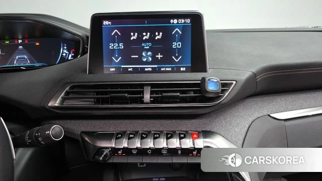 Peugeot 3008 second generation 2020 Коричневый из Кореи, фото 3