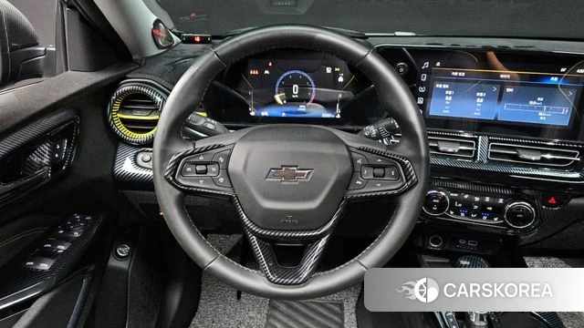 Chevrolet (GM Daewoo) Trax Crossover 2024 Черный из Кореи, фото 3