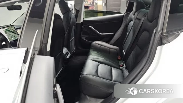 Tesla Model 3 2020 Белый из Кореи, фото 3