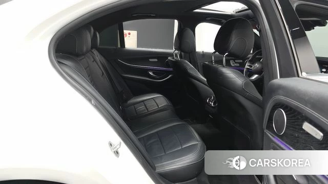 Mercedes-Benz E-Class W213 2020 Белый из Кореи, фото 3