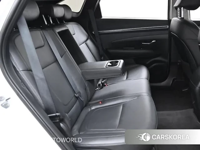 Hyundai Tucson (NX4) 2022 Белый из Кореи, фото 3