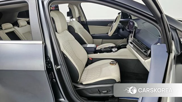 Kia Sportage 5th Generation Hybrid 2022 Серый из Кореи, фото 3