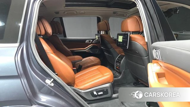 BMW X7 (G07) 2021 Серый из Кореи, фото 3