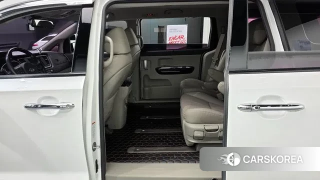 Kia The New Carnival 2018 Белый из Кореи, фото 3