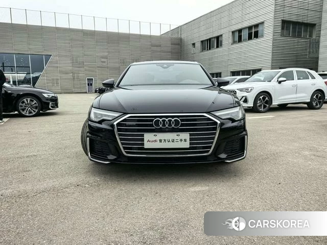 Audi A6L 2021 Черный из Китая, фото 3